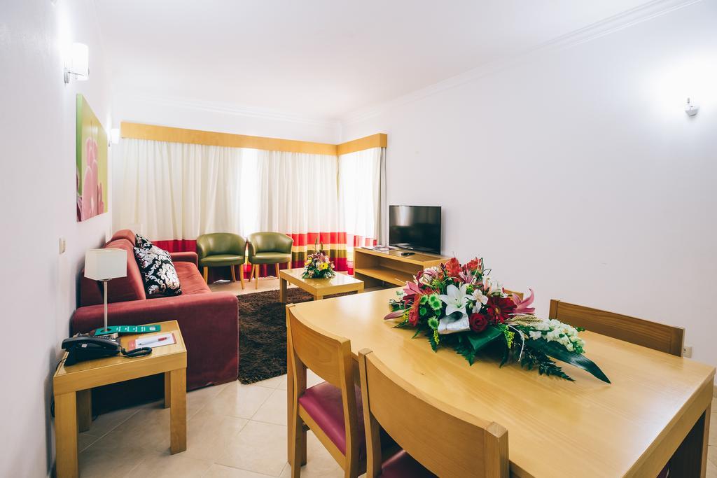 Grand Muthu Forte Do Vale Албуфейра Экстерьер фото Living room